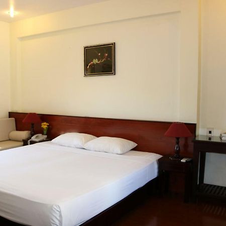 Nhi Trung Hotel Hội An Buitenkant foto